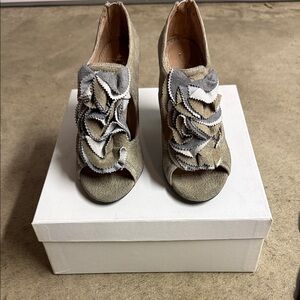 Brand new Anthropologie - Miss Albright - Sophie - Elegant Gray Women's